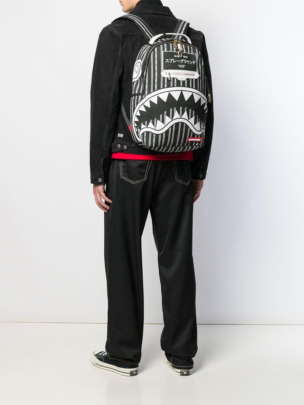 sprayground reverse sharks in paris