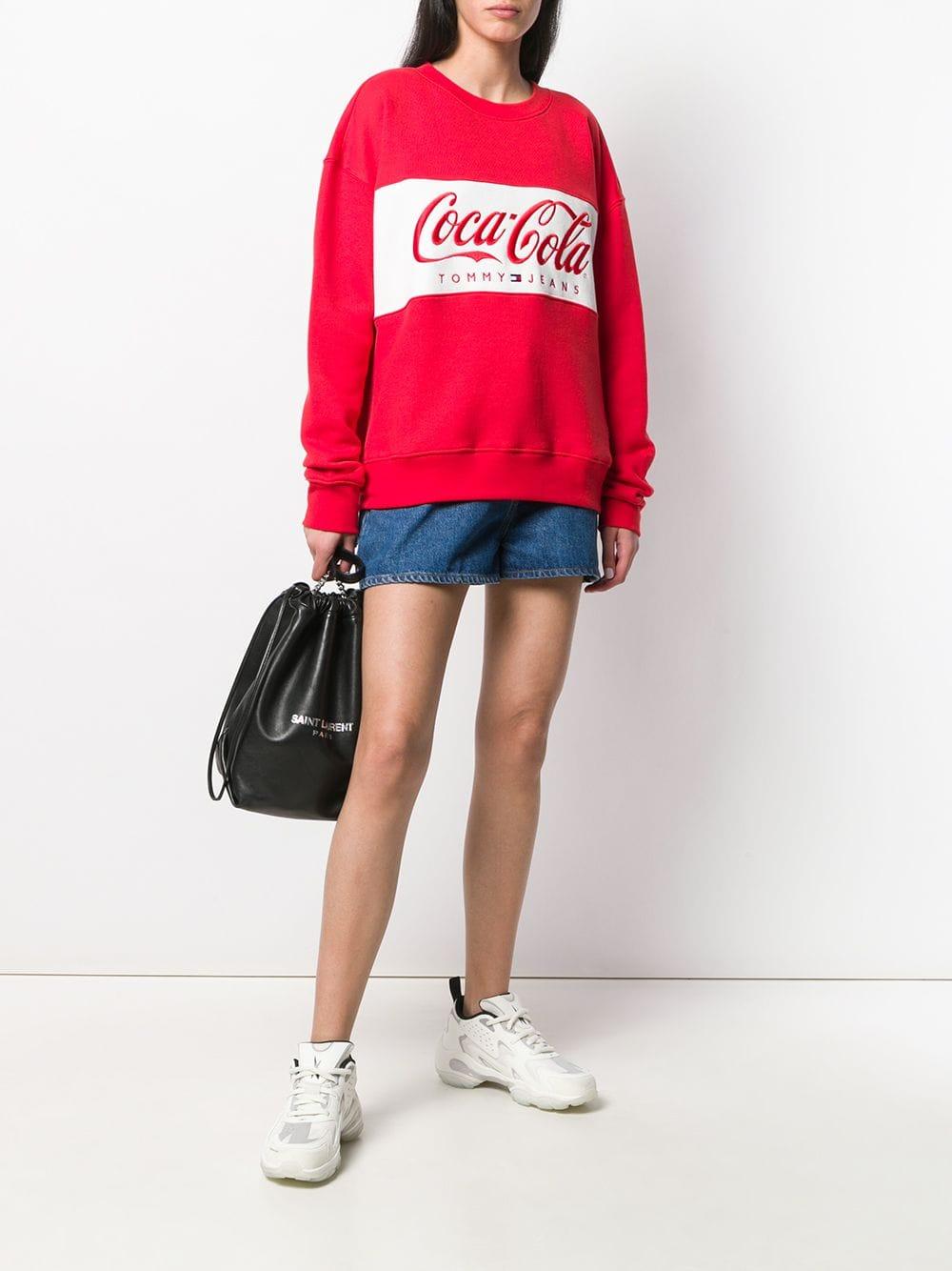 Felpa Tommy x Coca Cola di Tommy Hilfiger in Rosso | Lyst