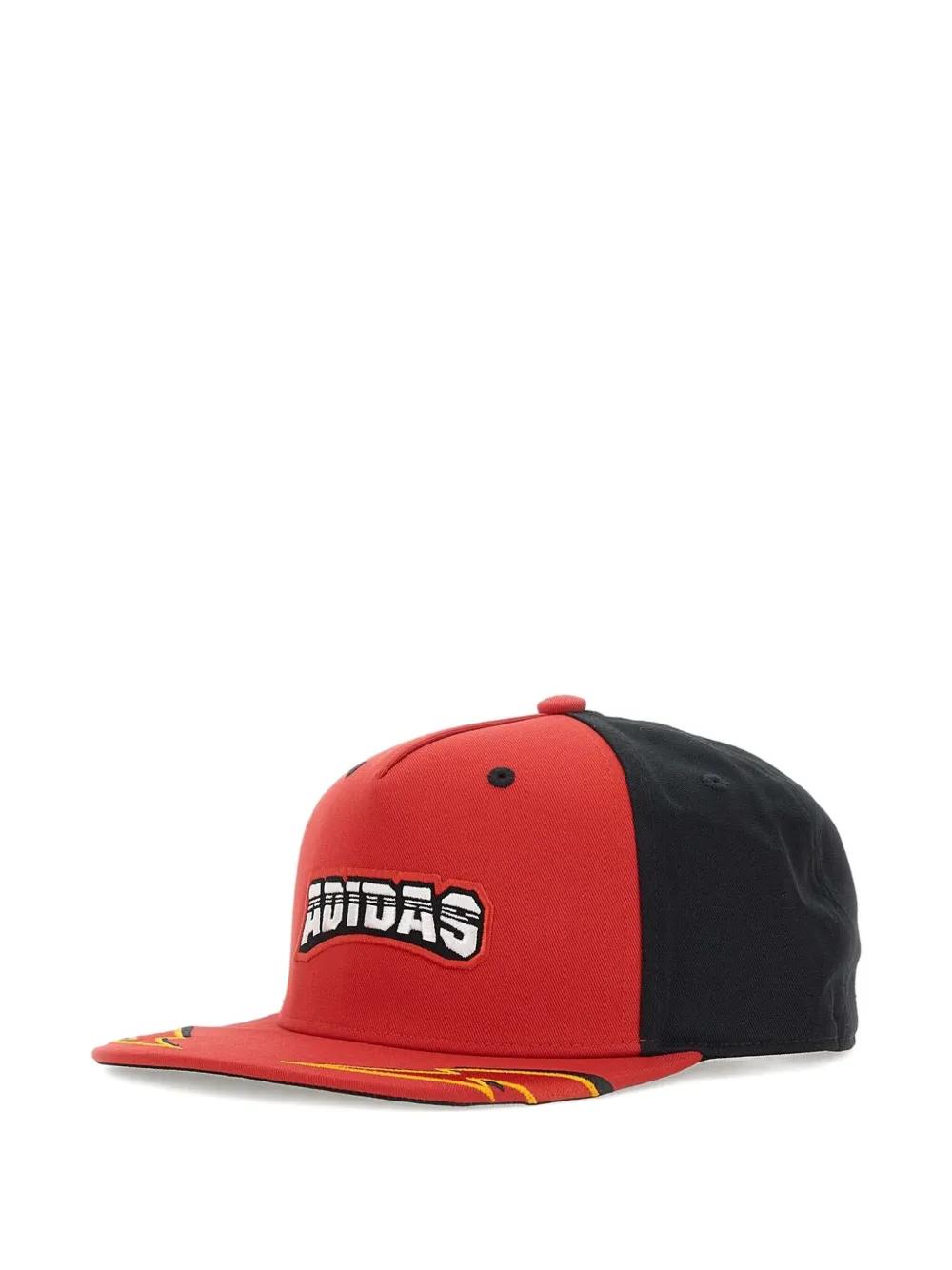 帽子・その他 adidas ADILENIUM 3 Flat Brim Graphic Cap Red JW3989 ADIDAS Originals Cap with visor | Men's Accessorie | Vitkac