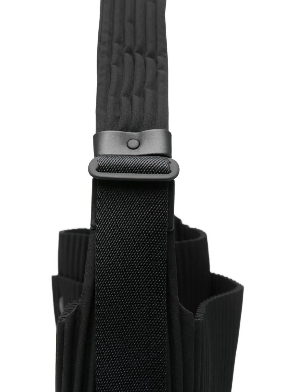 issey-miyake-homme-plisse-