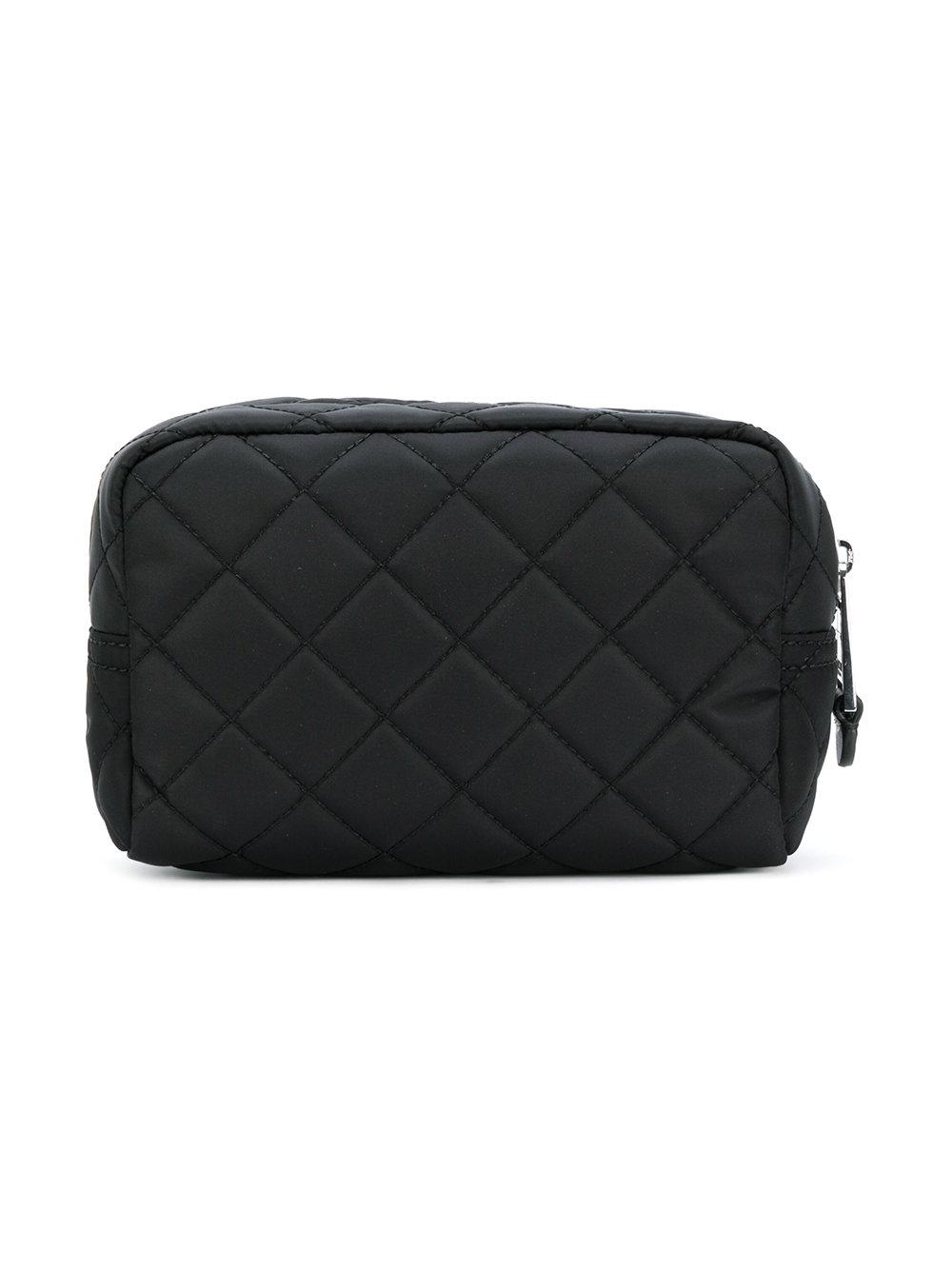 Your Selections Discover Kate Spade New York's cosmetic cases collection. Browse our latest range of makeup cases excellent for travel or for simply keeping your handbag a little more organised and stylish. Free shipping over £ available from the official UK online store.