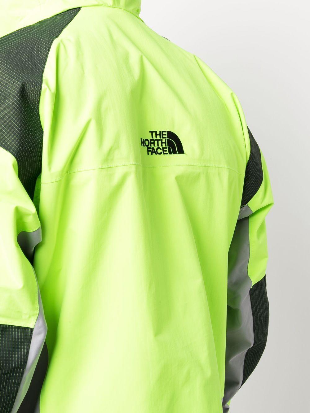 The North Face Phlego Dryventtm Logo-patch Jacket in Green for Men | Lyst