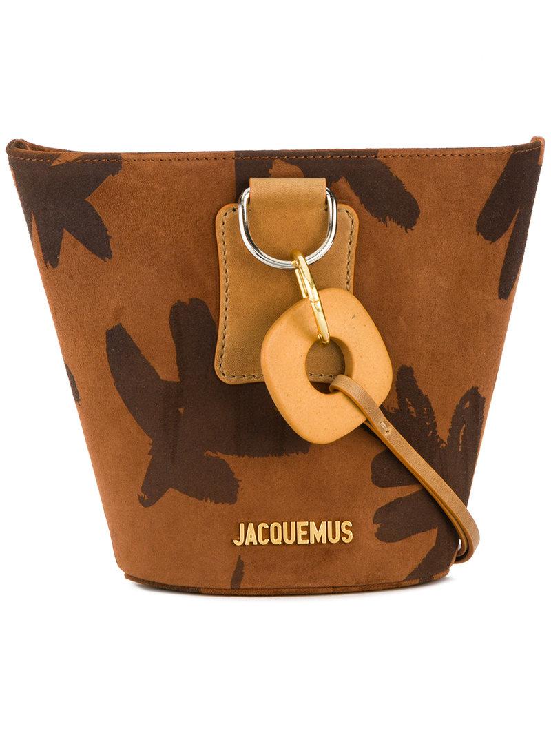 Jacquemus Leather Printed Bucket Bag in Brown - Lyst