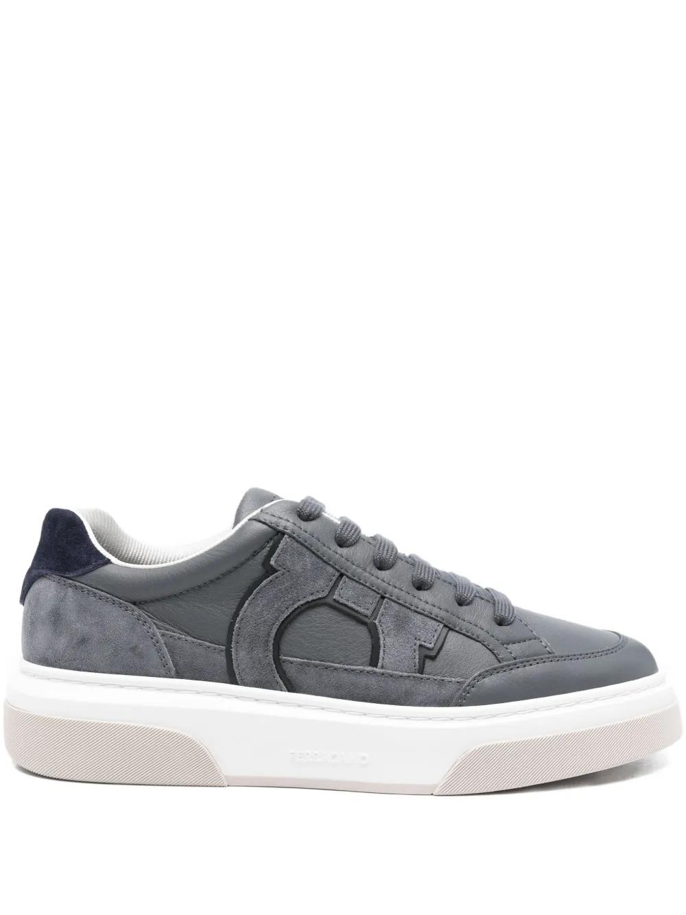 スニーカー FERRAGAMO PLATFORM LEATHER SNEAKERS Ferragamo Platform lace-up Sneakers | Black | FARFETCH