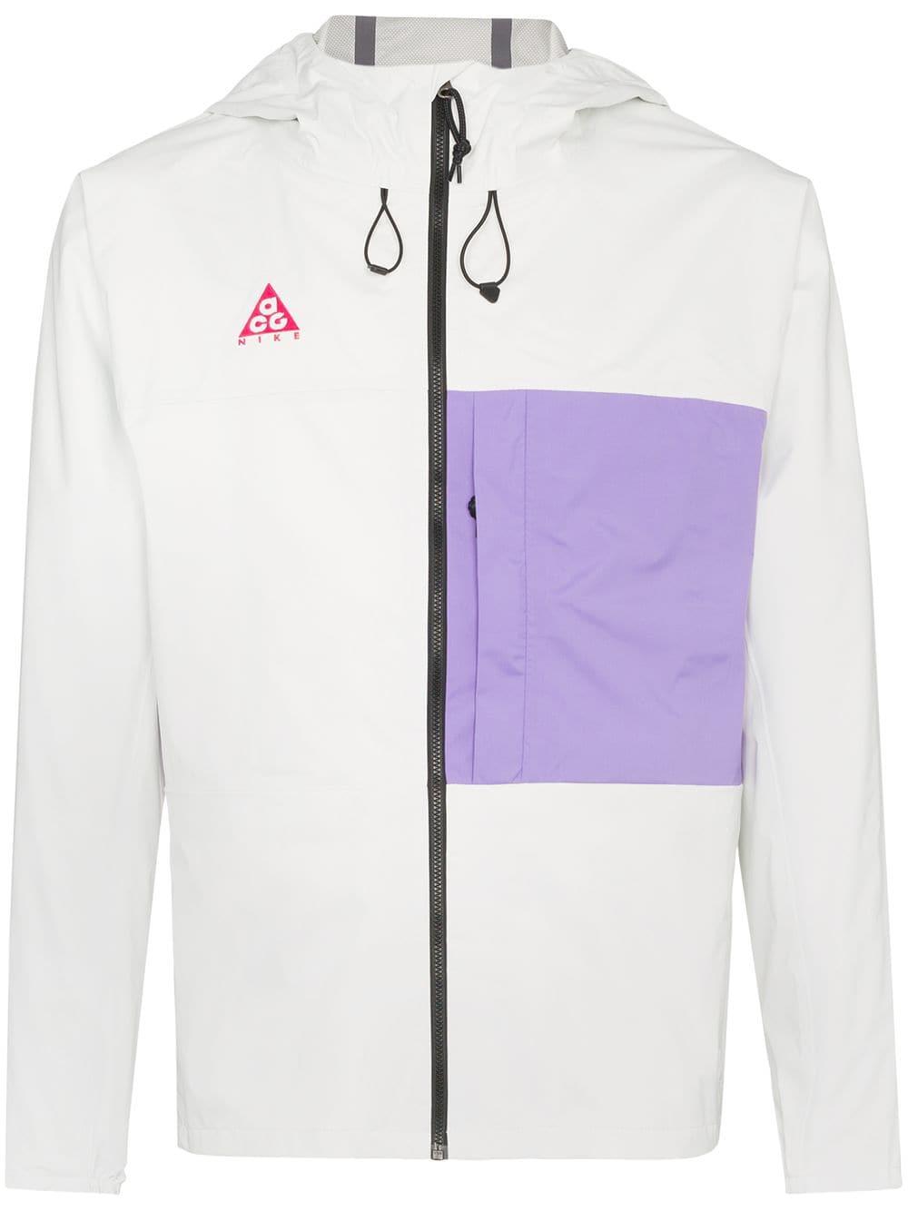 Nike Synthetic Nrg Acg 2.5l Packable Windbreaker Jacket in White for Men |  Lyst Canada