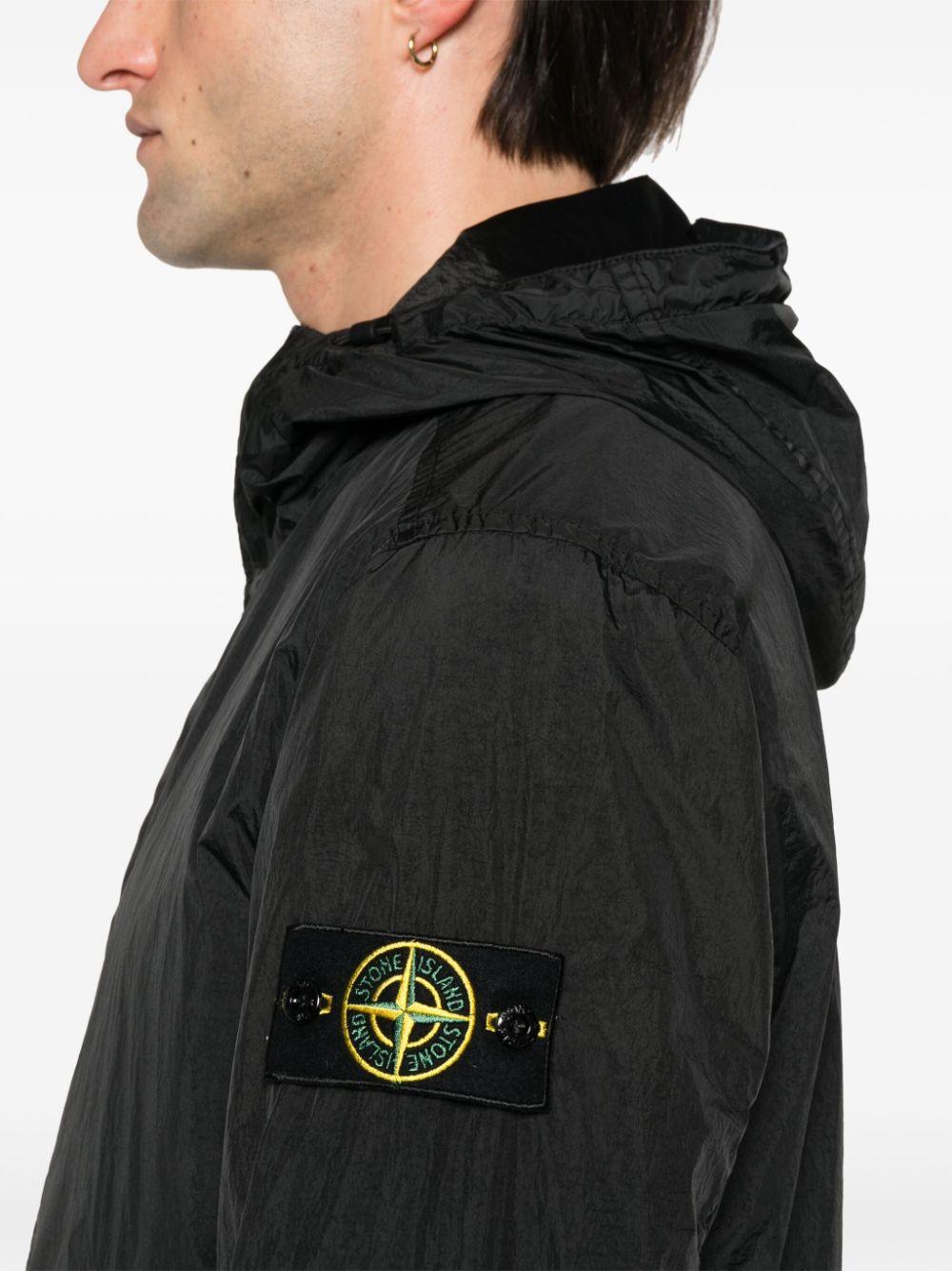 Stone Island メンズ ブラック コンパスバッジ ジャケット Stone Island メンズ ブラック コンパスバッジ ジャケット