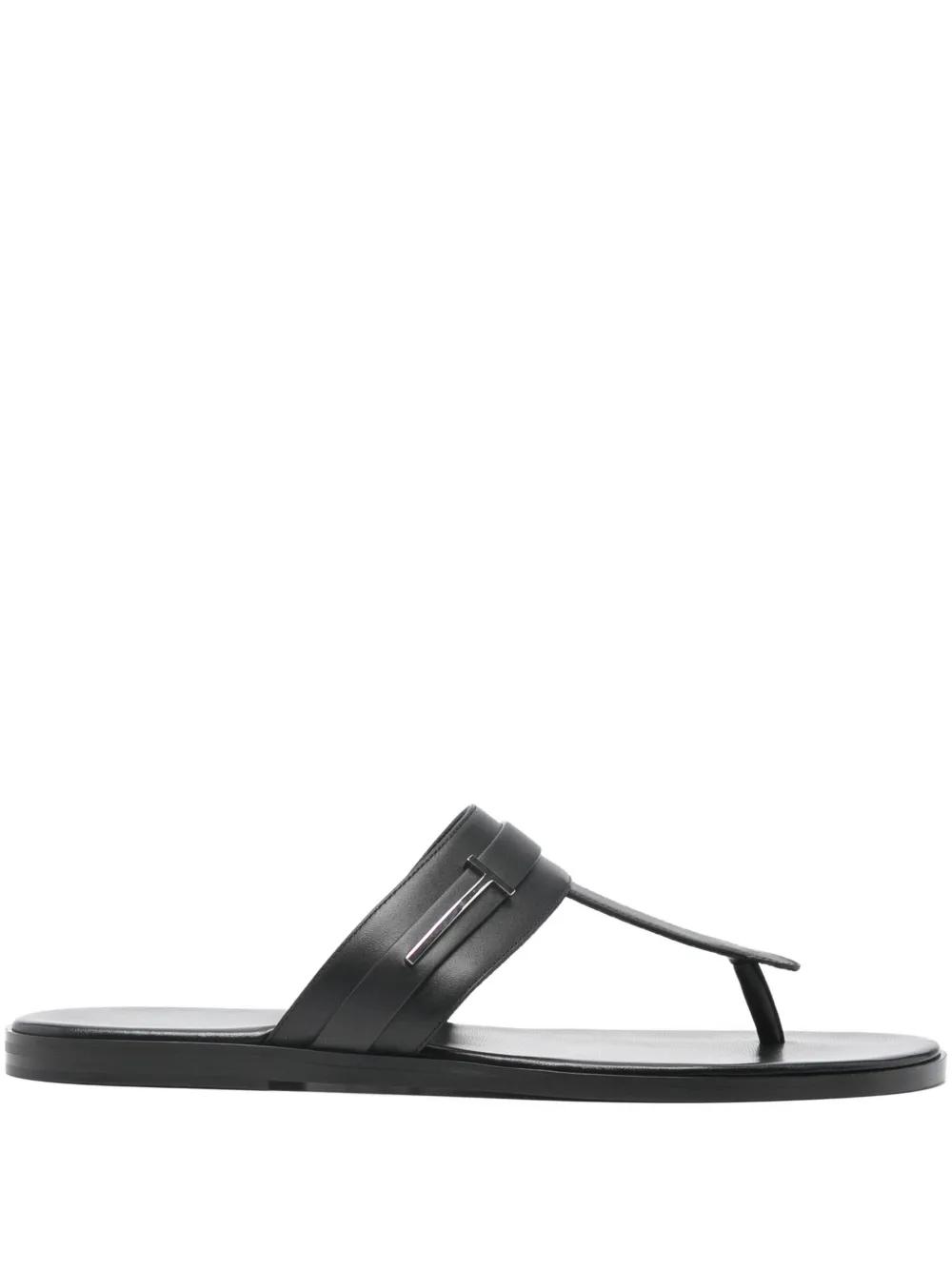tom-ford-black-Logo-Detail-