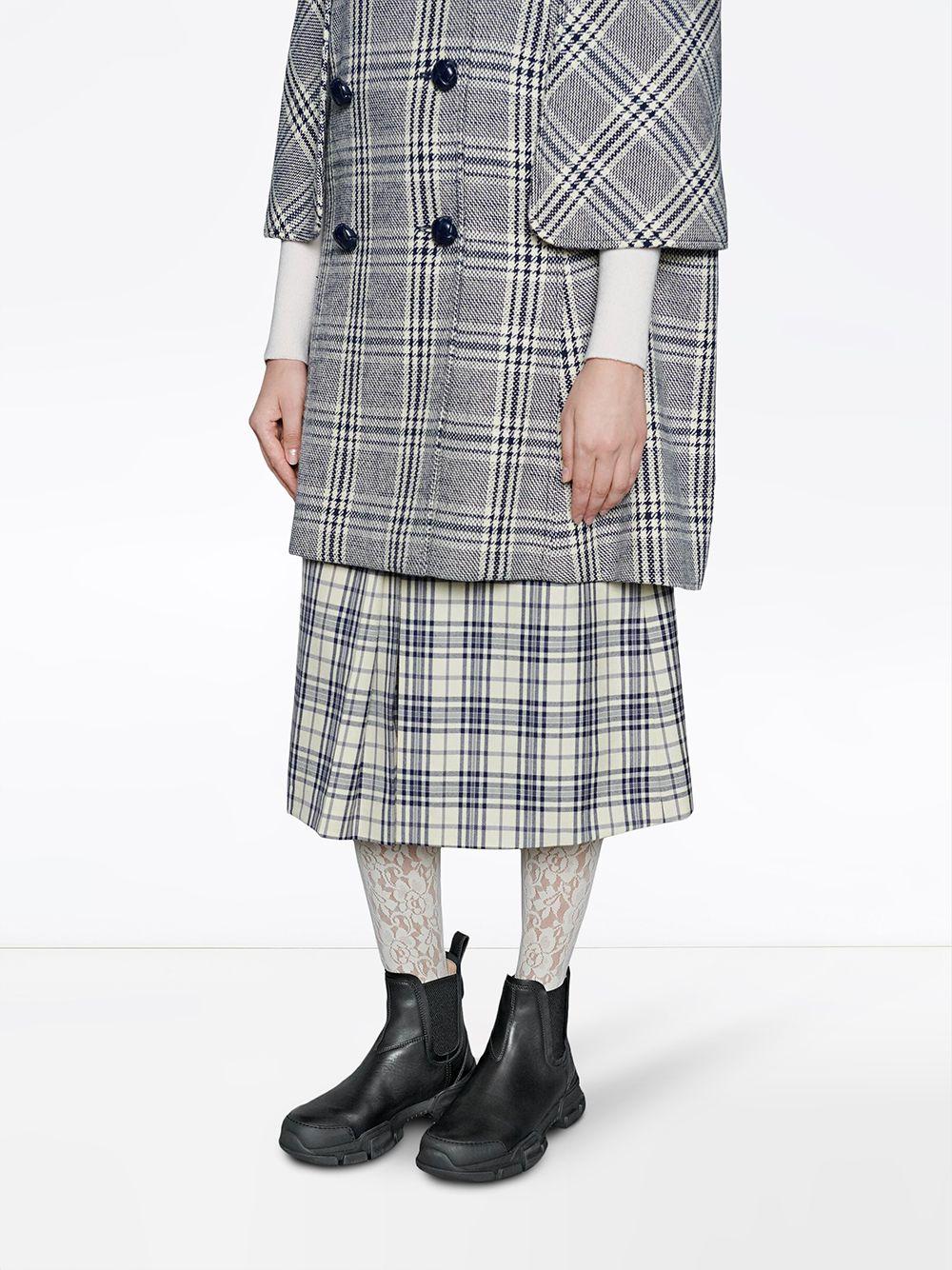 gucci leon chelsea boots