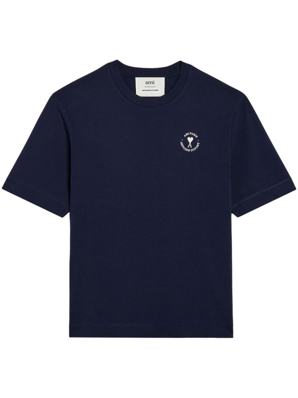 福袋・半額ポスター - クリーニング屋さん専用の通 Antoine X Paris Ami Dupont Blue in T-shirt Logo-embroidered Tシャツ(半袖/袖なし)