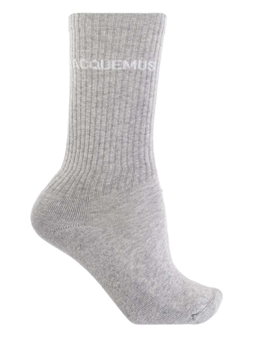 【関税込み】JACQUEMUS オフホワイト The Jacquemus ソックス jacquemus-black-les-classiques