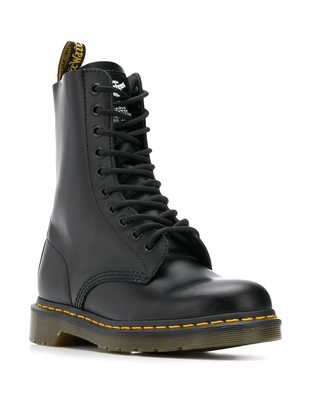 marc jacobs x doc martens