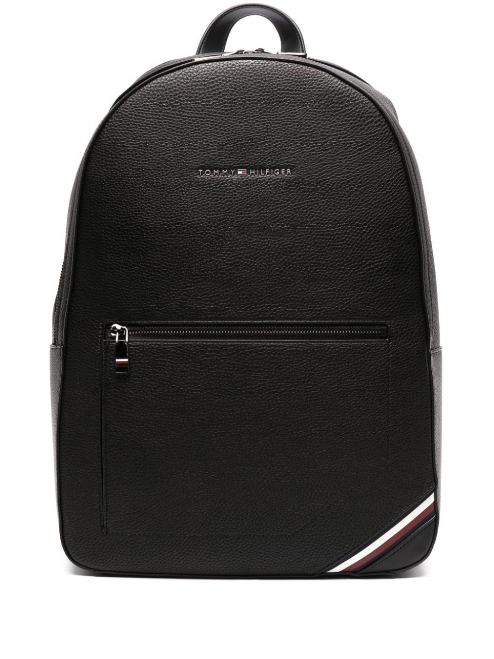 Tommy Hilfiger Logo-plaque Leather Backpack in Black for Men | Lyst