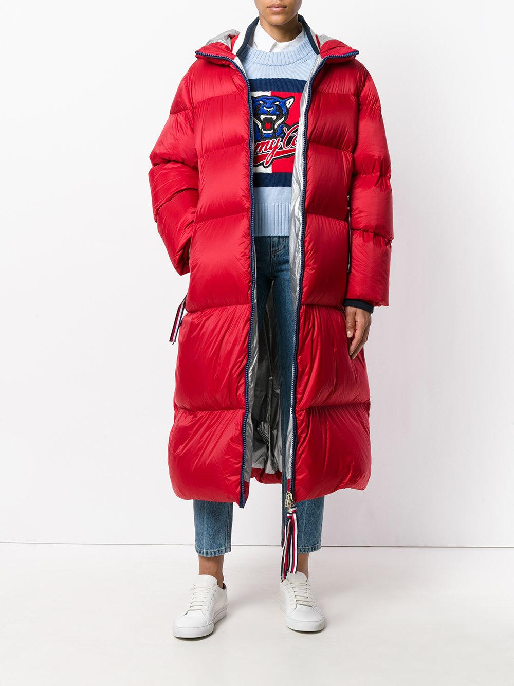 Tommy Hilfiger Goose Icon Oversized Down Coat in Red - Lyst