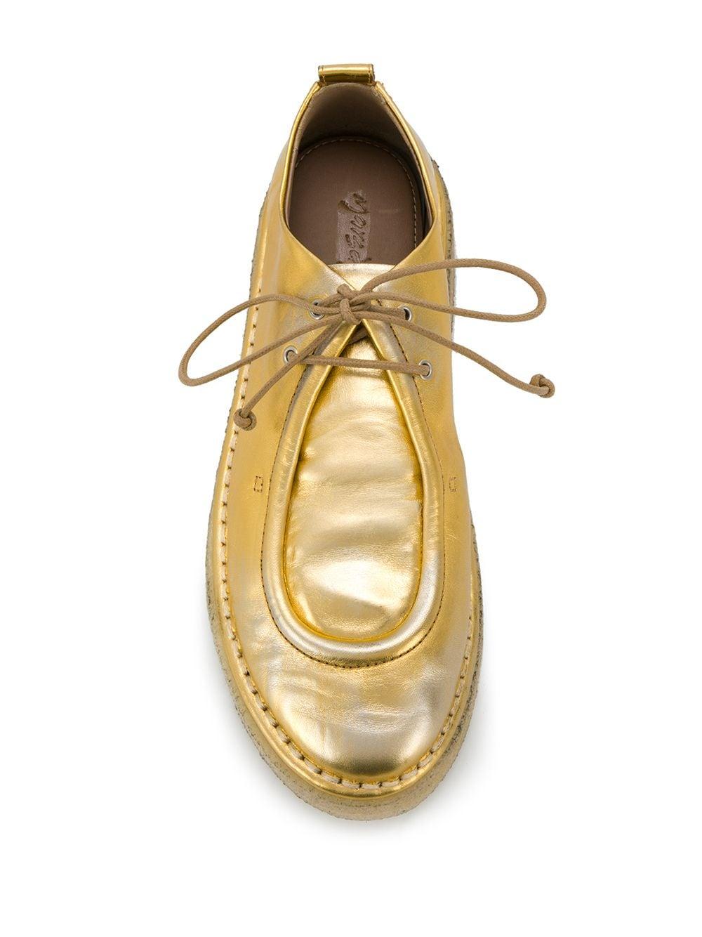 round toe brogue