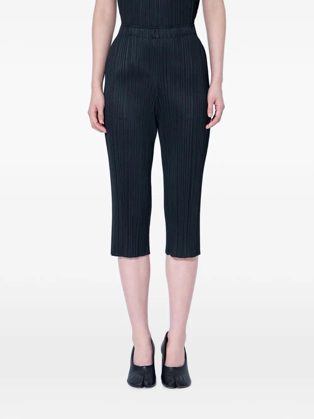 Pleats Please Issey Miyake Capri and cropped pants for Women