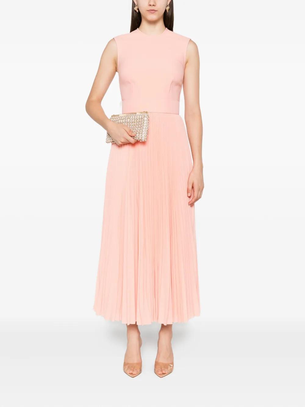 ワンピース SOLACE LONDON Woman Dress Pink OS41005 SOLACE London Lea Gown in Hot Pink | REVOLVE