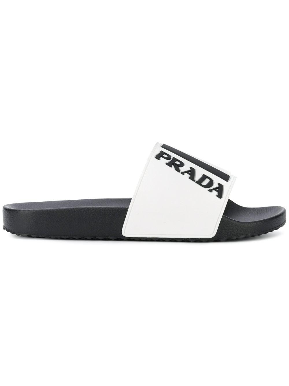 claquette prada