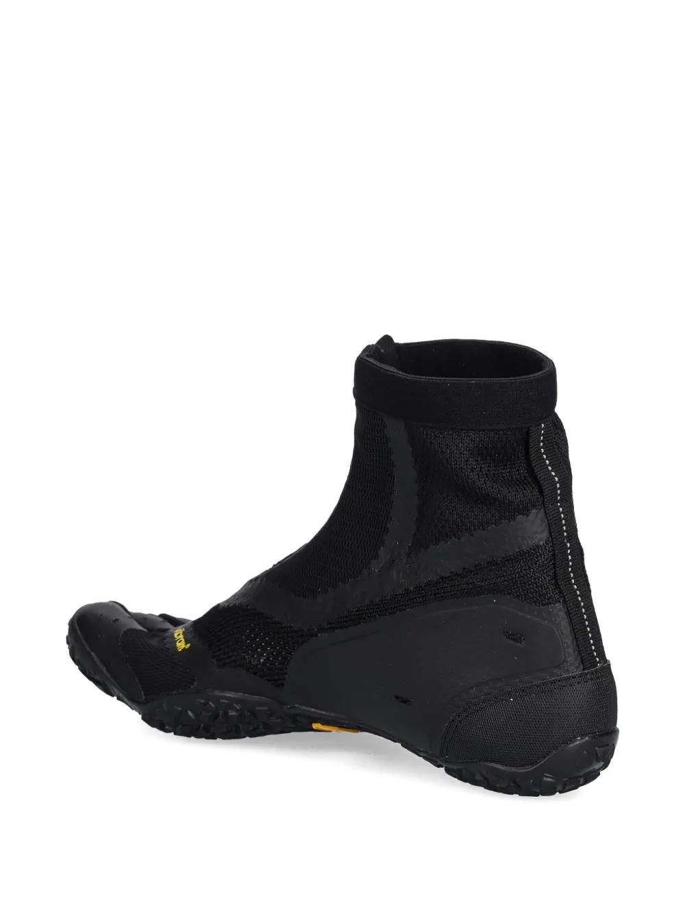 Suicoke Fivefingers Humamphibian Zip-Front Sneakers in Black for