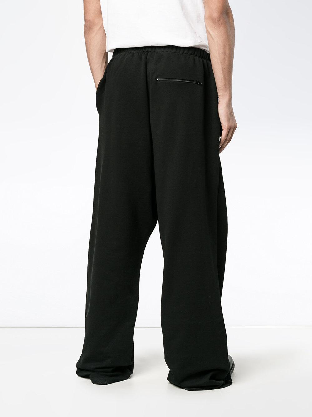 Balenciaga Cotton Slackened Tracksuit Pants in Black for Men - Lyst