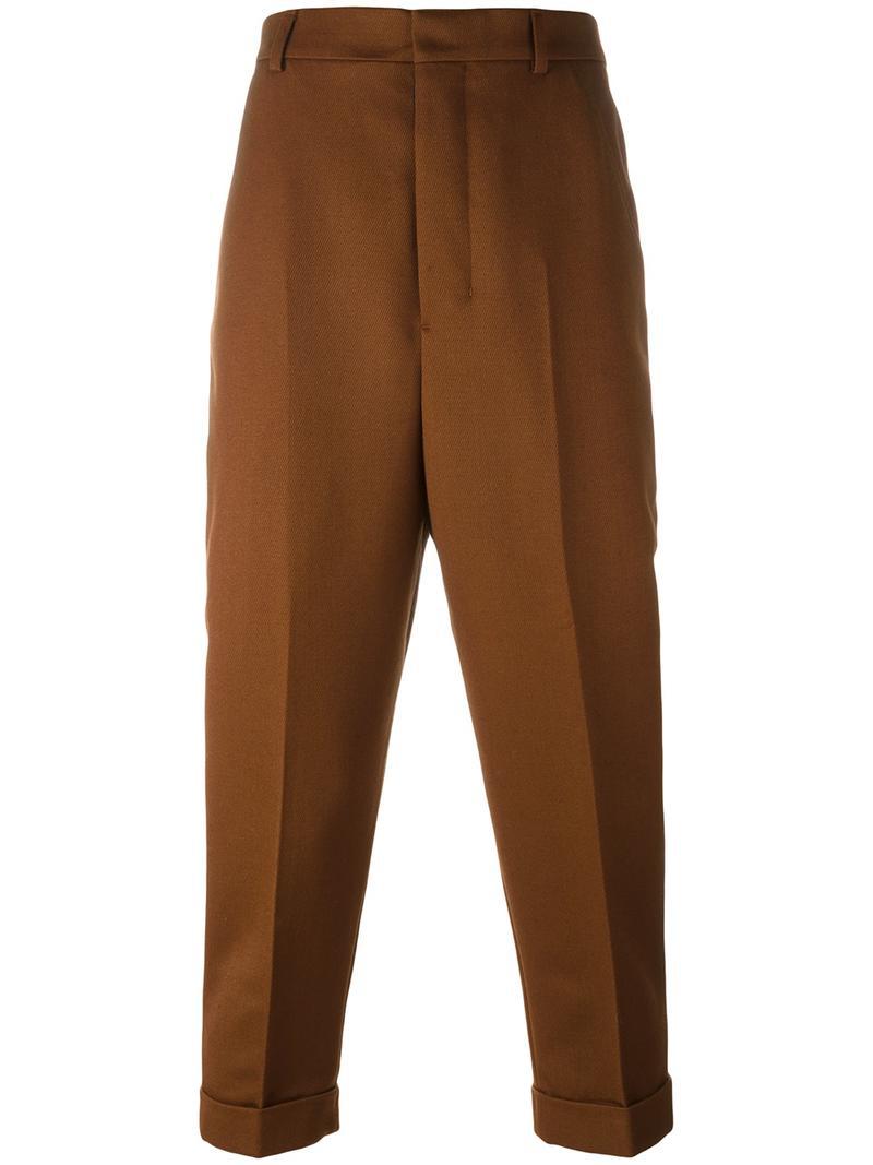 Pantalones carrot fit de hombre | PULL&BEAR