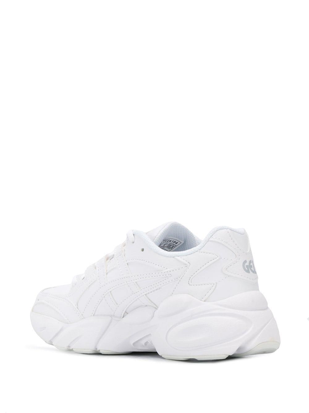 Asics Chunky Low Top Sneakers in White | Lyst