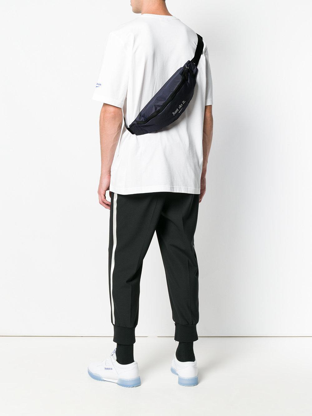 Nike Heritage Belt Bag in Grey (Gray 