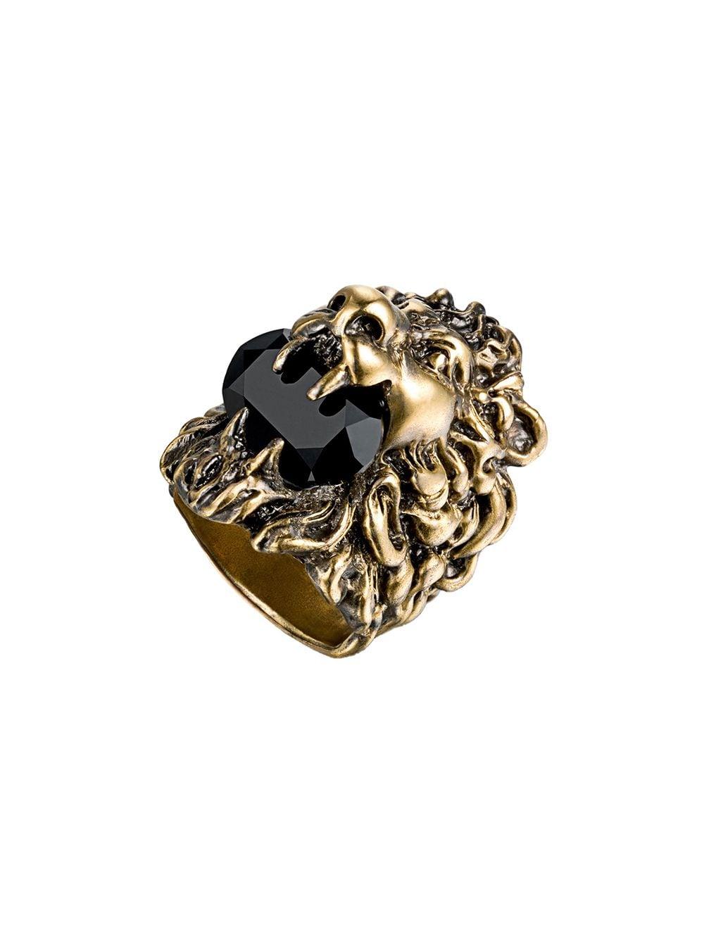 Gucci Lion Head Ring With Swarovski in Metallic | Lyst