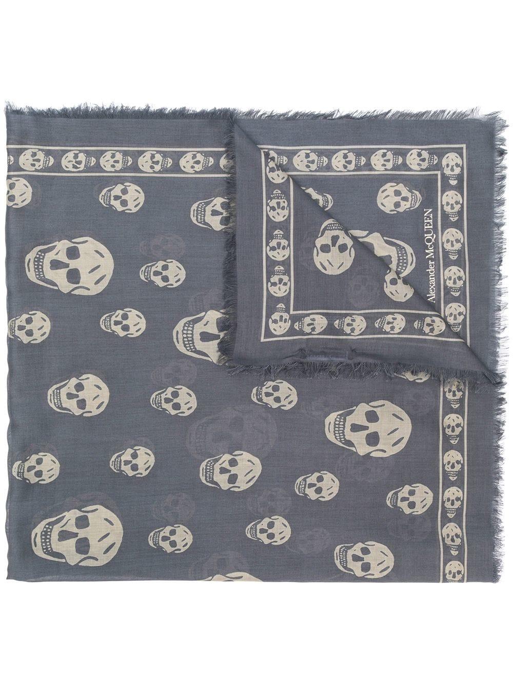 Foulard à imprimé tête de mort Soie Alexander McQueen pour homme en coloris  Gris | Lyst