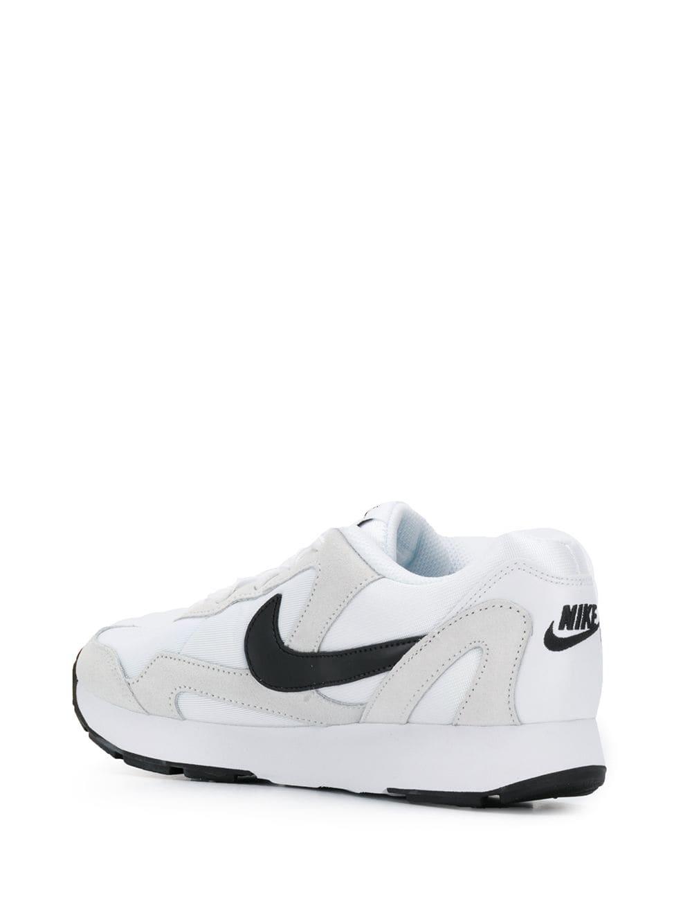 nike delfine trainers