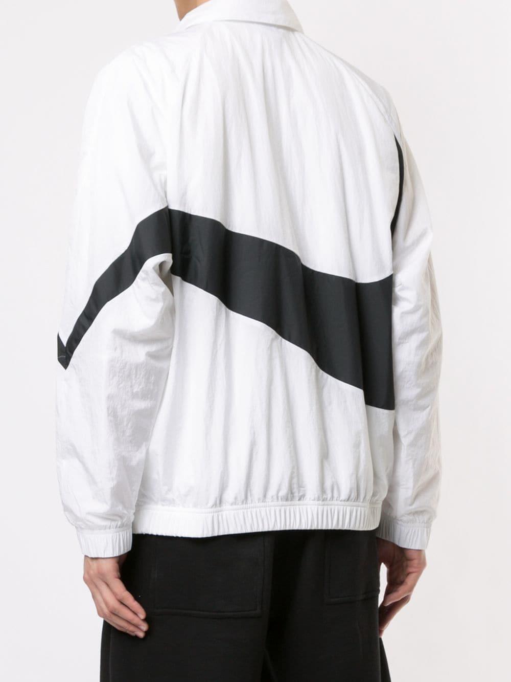 nike printed jacket