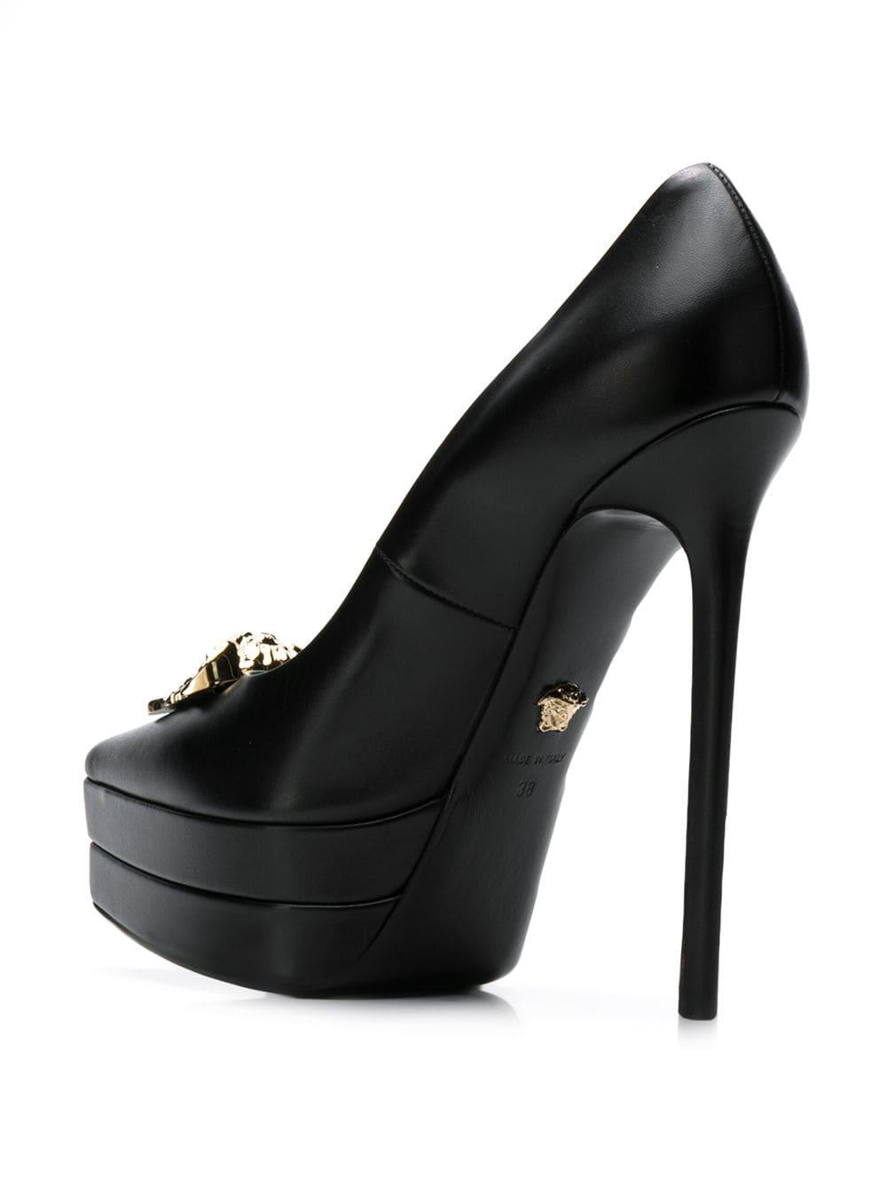 Versace Leather Platform Medusa Pumps in Black - Lyst