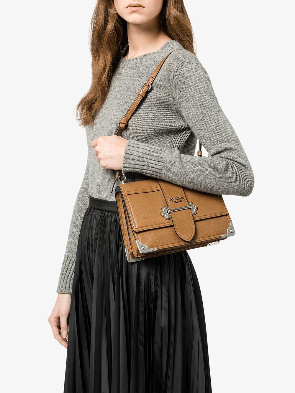 prada soft cahier