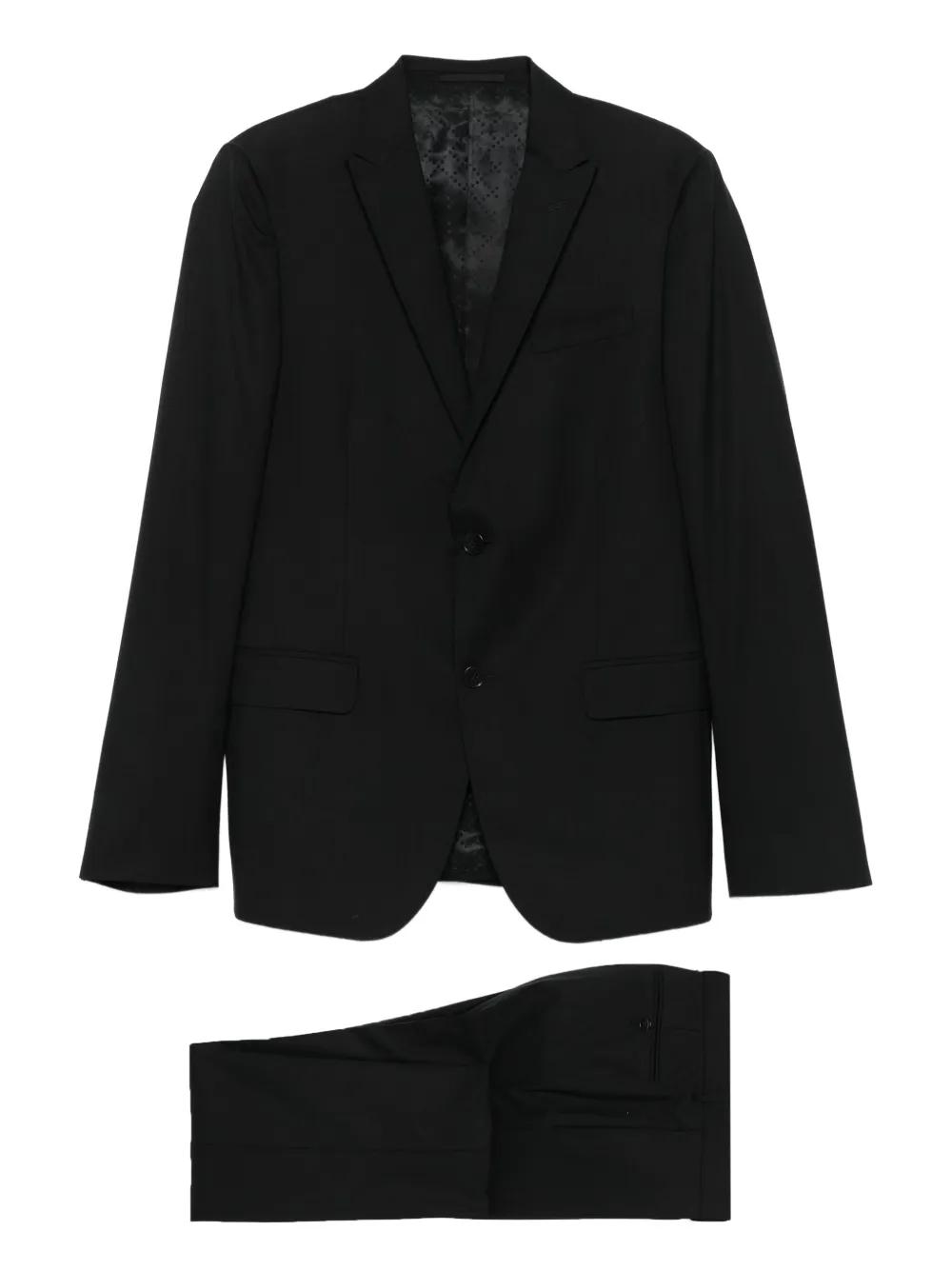 【美品✨】GUCCI　メンズ　スーツ　ストライプ　総裏地　ブラック　0008 GUCCI】グッチ Archive 