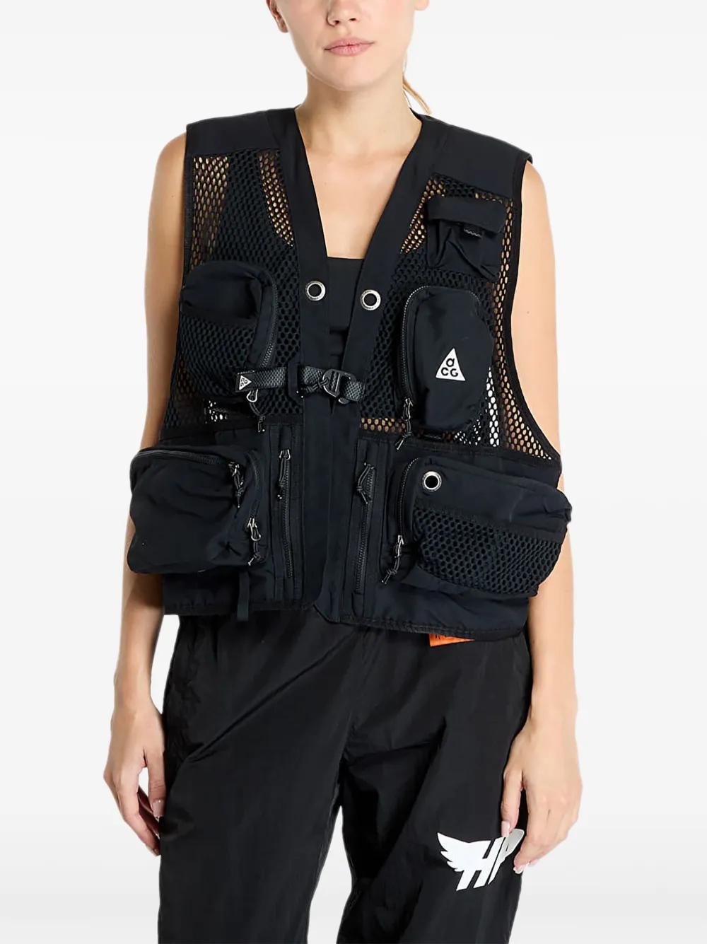 Nike Acg Buttles Mesh-Panelled Multi-Pocket Vest in Black | Lyst