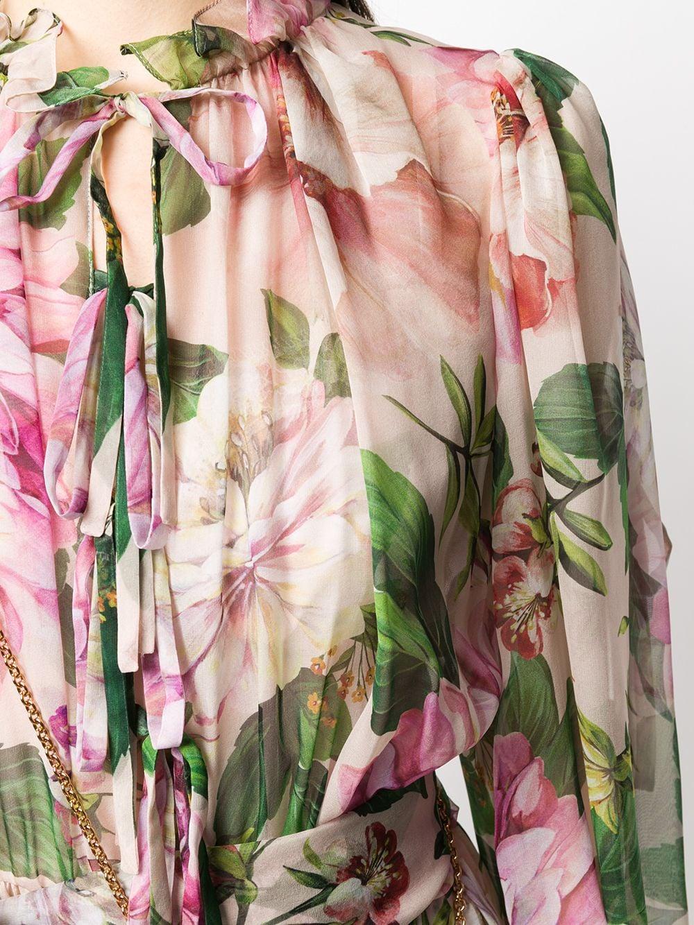 Abito Lungo In Chiffon Stampa Fiori Rosa Con Mantella di Dolce