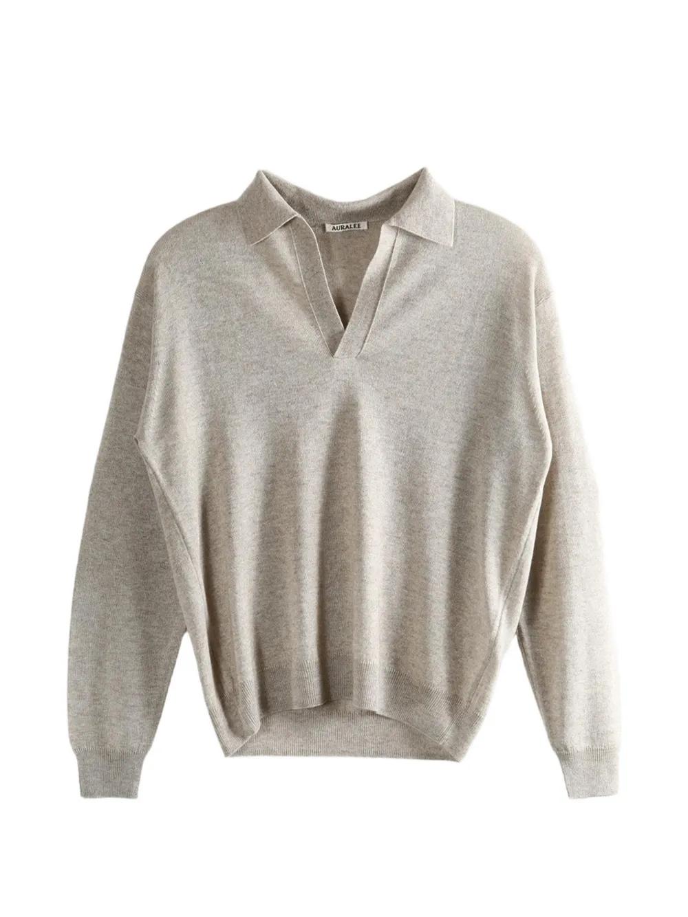 AURALEE V-Neck Sweater in White | Lyst