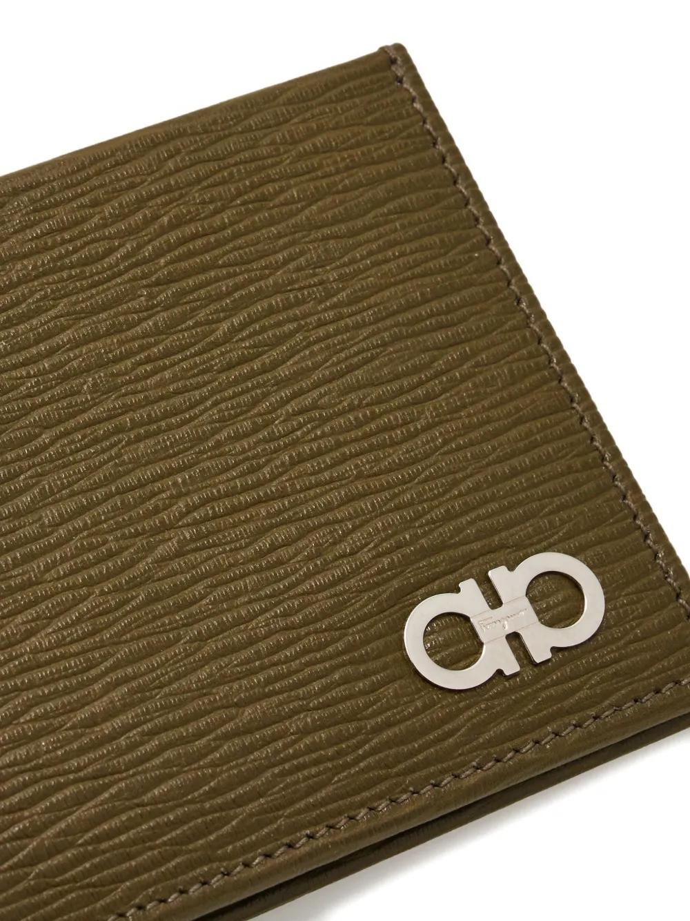 【関税&送料込】Ferragamo Wallets Green Ferragamo The Gancini Wallet in Green | Lyst