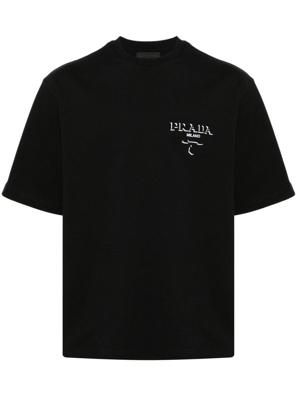 【関税&送料込】Prada Printed Cotton T-Shirt Prada Cotton Logo T-shirt in Black for Men | Lyst