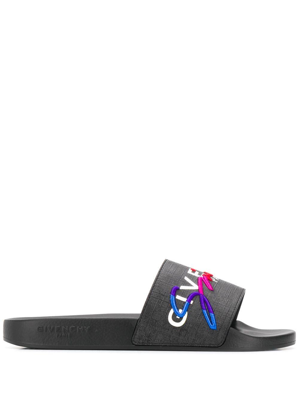 moshulu mens sandals