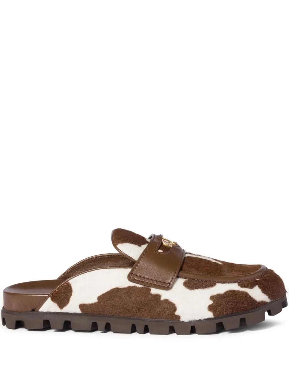 靴 Miu Miu Leather Mules MIU MIU LEATHER MULES UNBOXING - YouTube