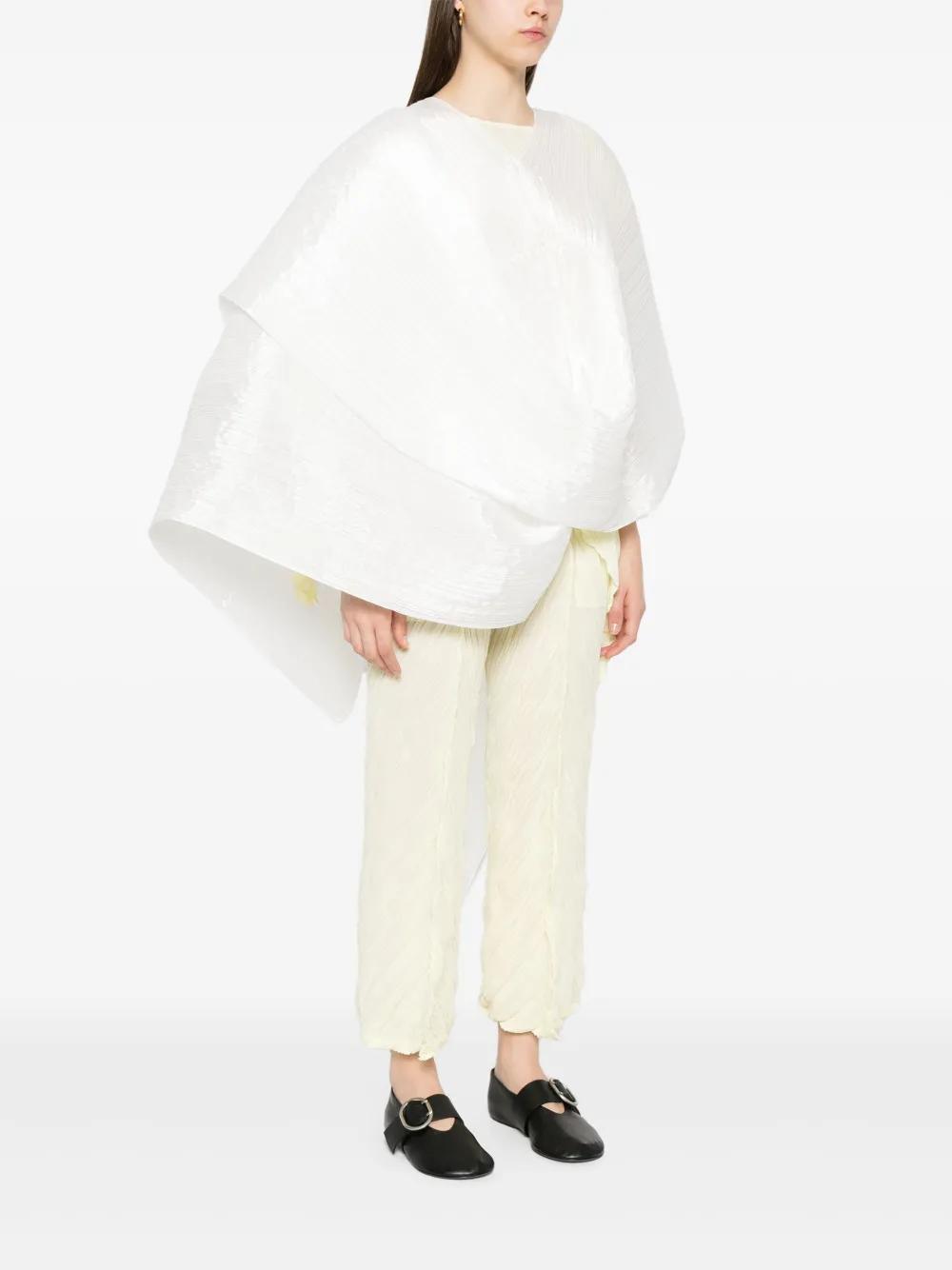PLEATS PLEASE 長袖 オフホワイト サイズ4 XL LL Pleats Please Issey Miyake Pleated Cape in White | Lyst