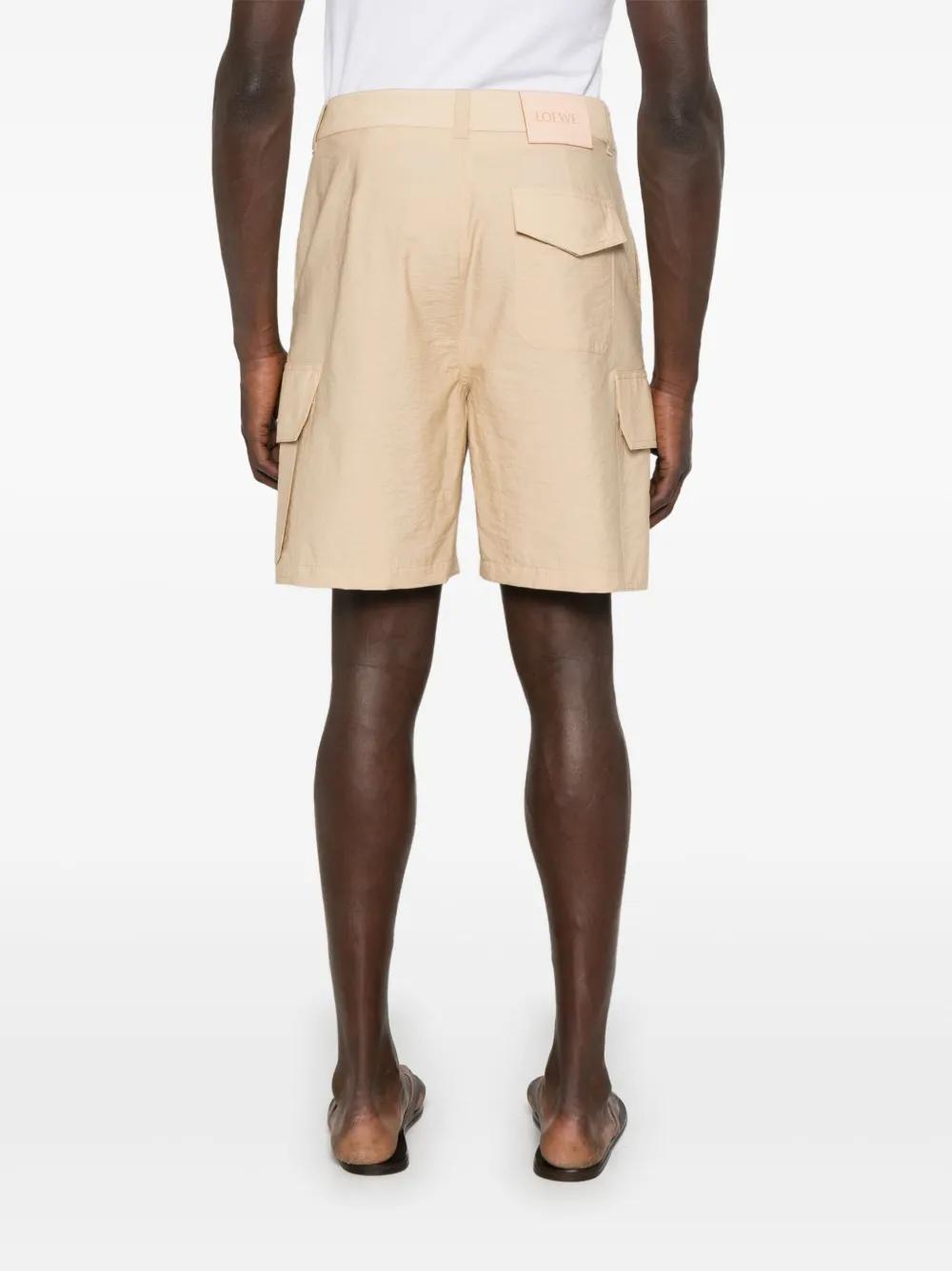 LOEWE カーゴハーフパンツ ショーツ LOEWE カーゴハーフパンツ ショーツ LOEWE（パンツ）のフリマ