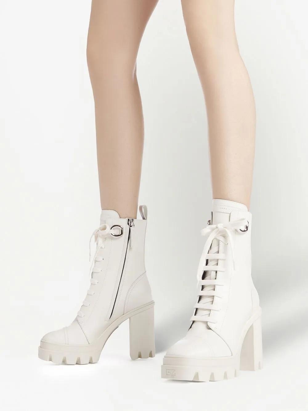 ホワイト Giuseppe Zanotti ブーツ レディース | Lyst ホワイト Giuseppe Zanotti ブーツ レディース | Lyst