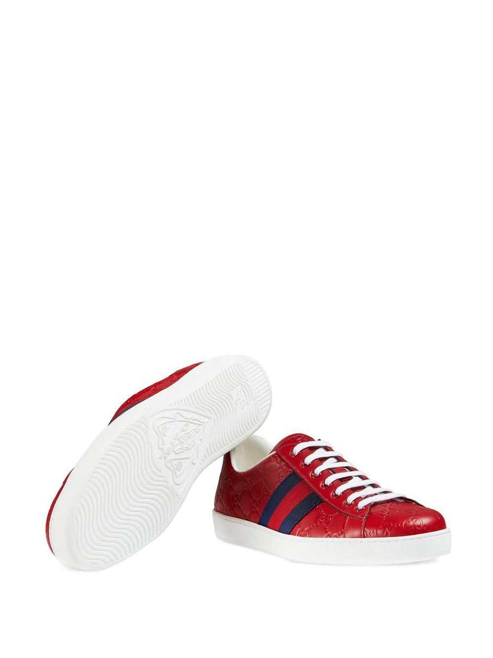 lærebog serie længde Gucci Leather Ace Signature Sneaker in Red for Men - Lyst