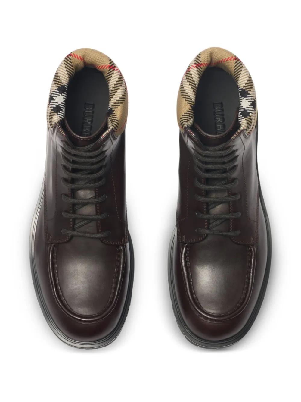 Burberry Chukka Boots for Men | Lyst display picture 1