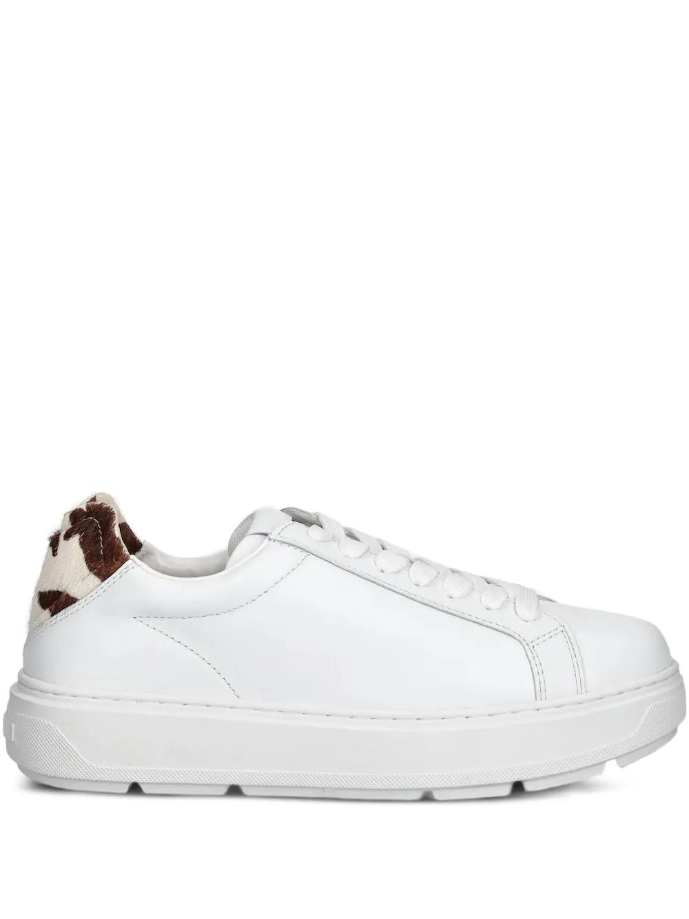 Moschino モノクラムシャカトスリッホンスライト 【関税込】 Amazon.com | Love Moschino Ladies Ja10045g0h Drivers Loafers