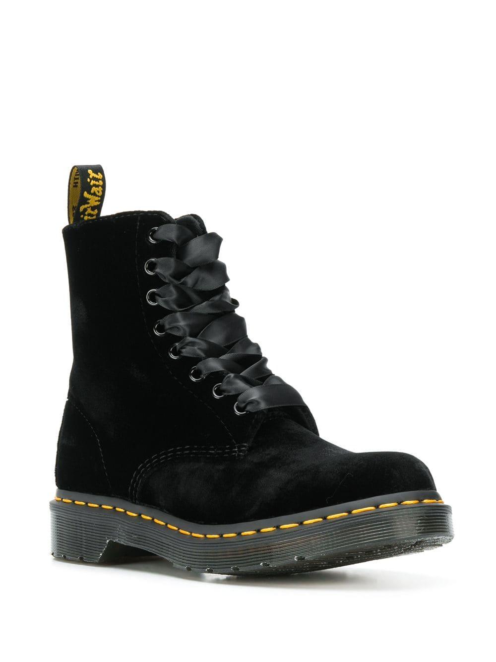 Botas Pascal de terciopelo Dr. Martens de Terciopelo de color Negro | Lyst