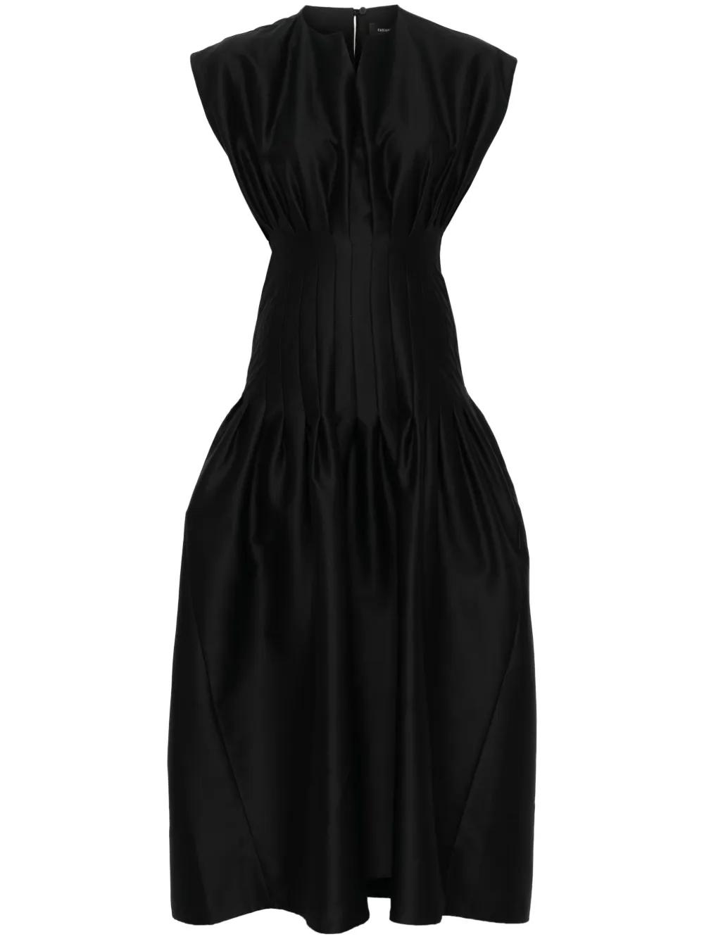 オールインワン・サロペット Fabiana Filippi Draped Black Dress With High Neckline And Fabiana Filippi Draped Black Dress With High Neckline And