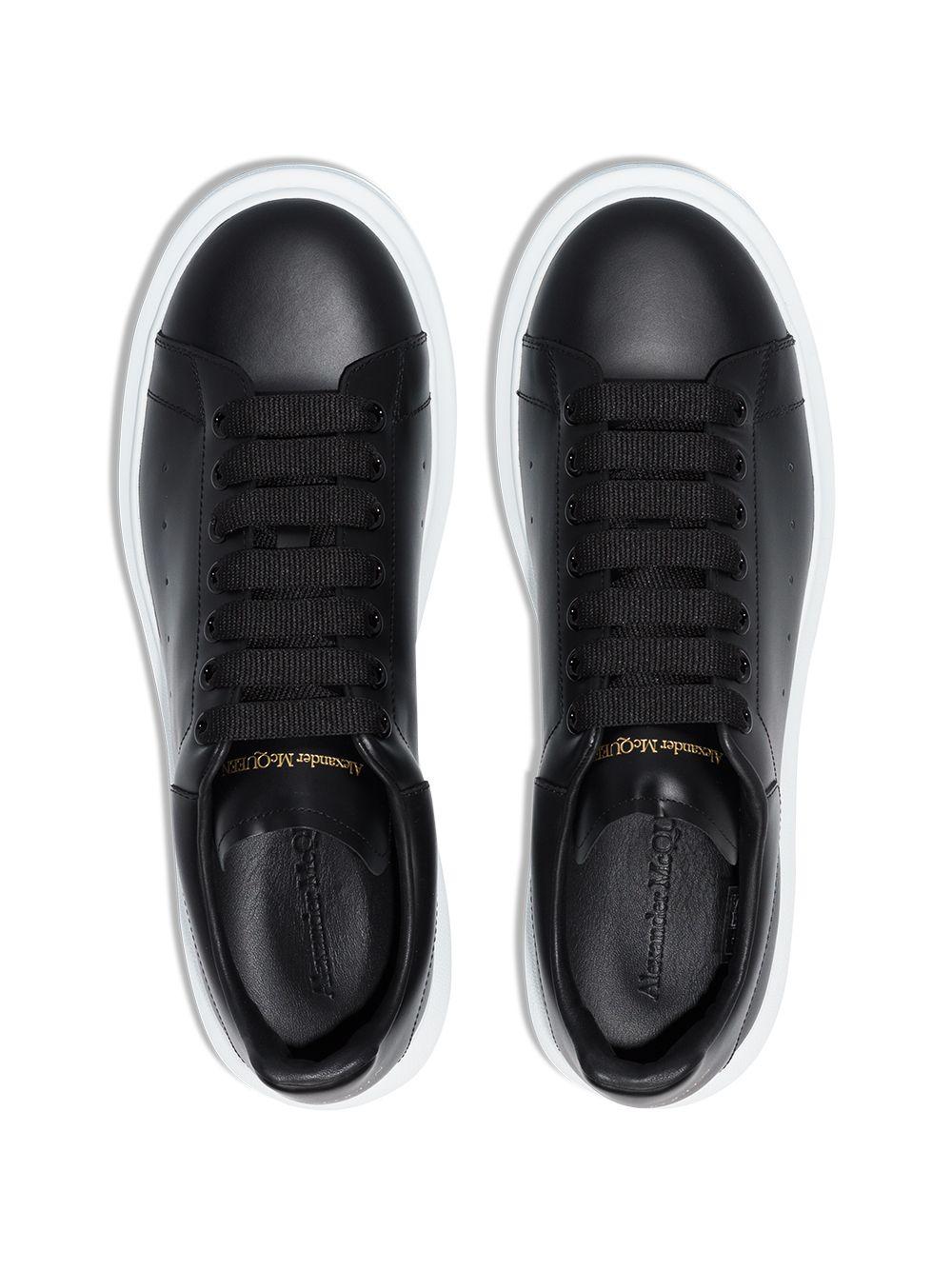 Alexander McQueen Oversized sneaker van kalfsleer - Wit y4IKwX T7qJdPZY