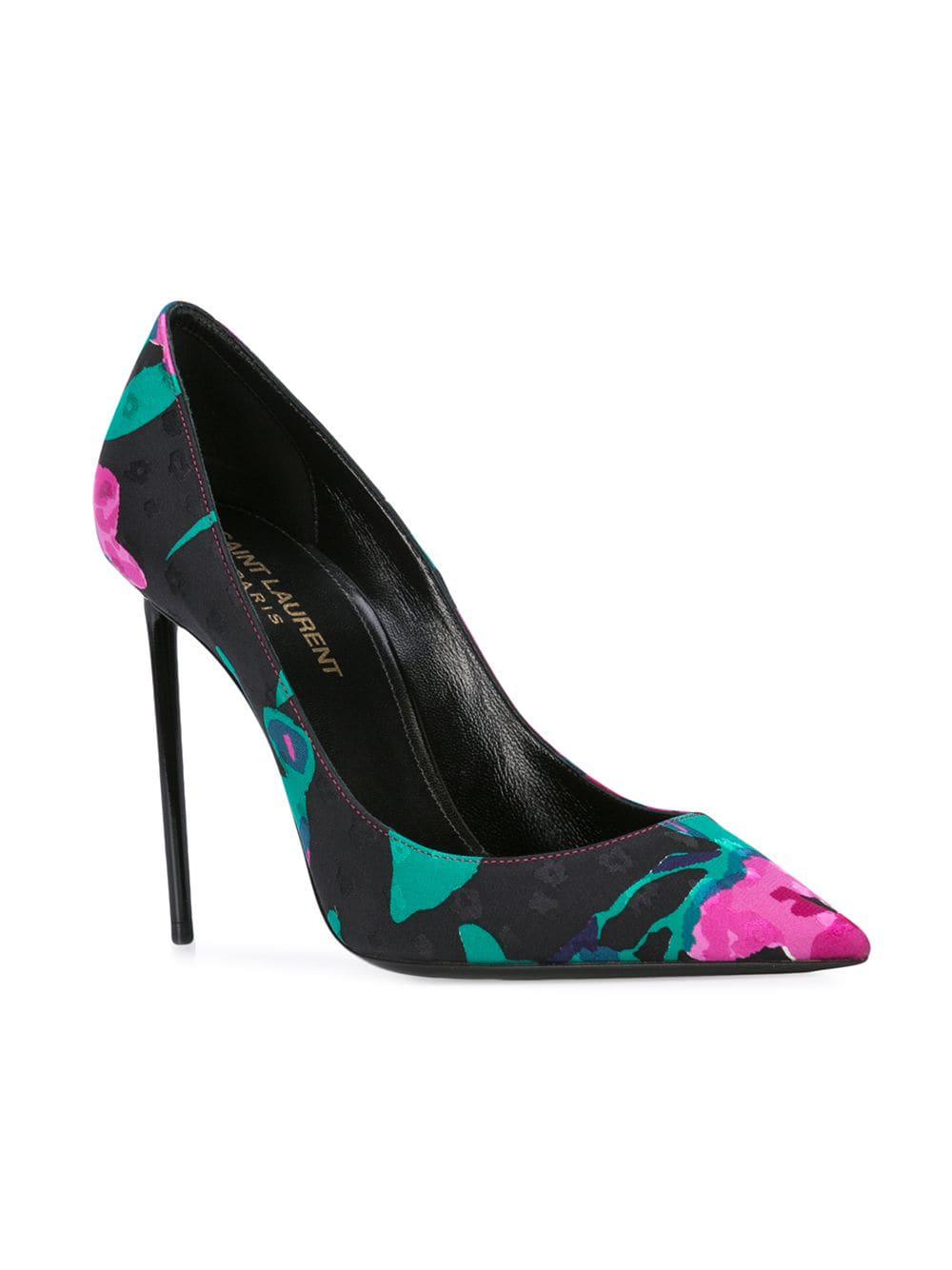 flower print pumps